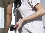 Lindsay lohan gira senza reggiseno