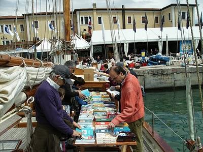 Villaggio Tutto Vela & Mursia: la prima libreria in barca