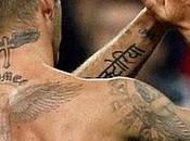 Beckham invidioso lavezzi, ruba tatuatore beckham envys steals tatooist