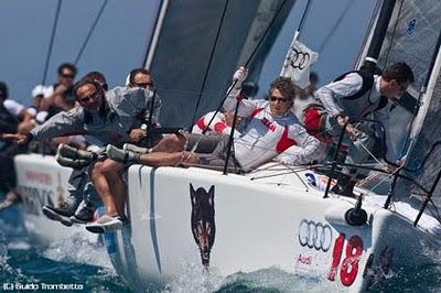 Vela - AUDI MELGES 32 SAILING SERIES, TORPYONE PARTE CON IL PIEDE GIUSTO