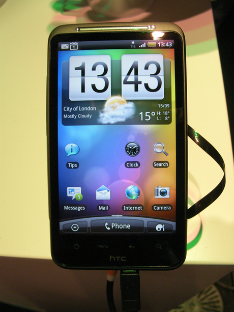 Nuova HTC Sense con mappe precaricate: ecco il video