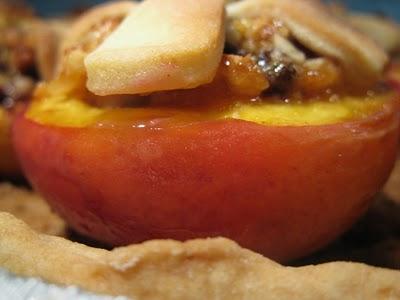 Le pesche???  Mettiamole nella CROSTATA ALLE PESCHE