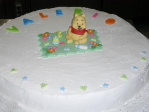 Winnie the Pooh cake topper