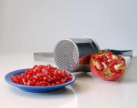 Come preparare il succo di melagrana / How to make pomegranate juice