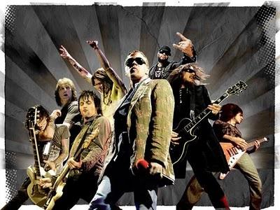 Guns'n'Roses - Axl Rose: ritardi,bottiglie,richieste e capricci, tutto questo è rock'n'roll? no è solo per scaldare la voce