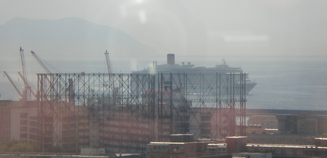 Costa Deliziosa arriva a Napoli