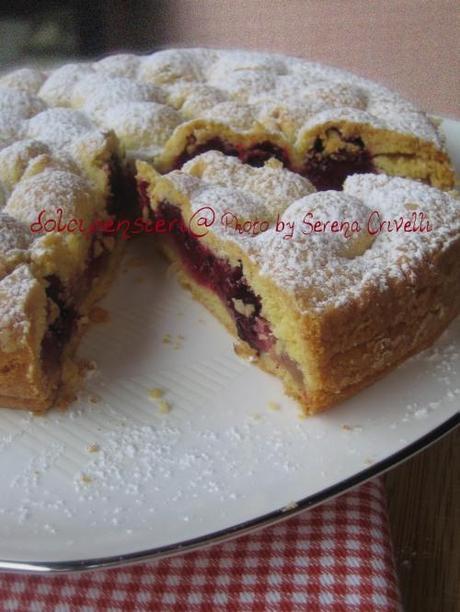 TORTA CHIUSA DI MELE E MORE di Dolcipensieri