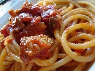 Bucatini all'amatriciana