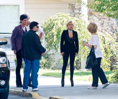 Candids: GaGa al Lincoln Park Renaissance Nursing Home