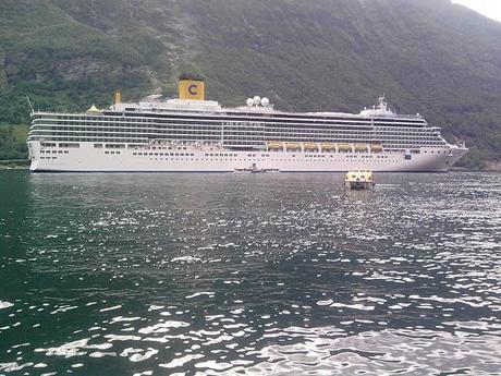 Costa Deliziosa a Geiranger