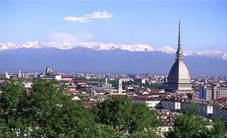 “Portici di carta” nella città del libro