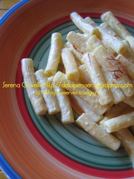 Sedani con fonduta di pecorino di Pienza e zafferano della Val d’Orcia di Dolcipensieri