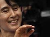 Aung leader democratica birmana: "Inizia nuova era"