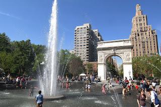 DanaGardenGuide New York _Washington Square Park