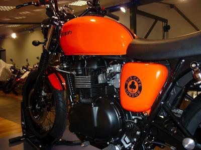 Triumph Scrambler 900 by Triumph Grenoble