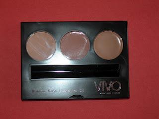 E' arrivato il pacchetto di VIVO Cosmetics!
