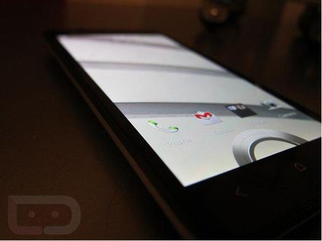 evo1 HTC EVO ONE: primi scatti dal vivo !