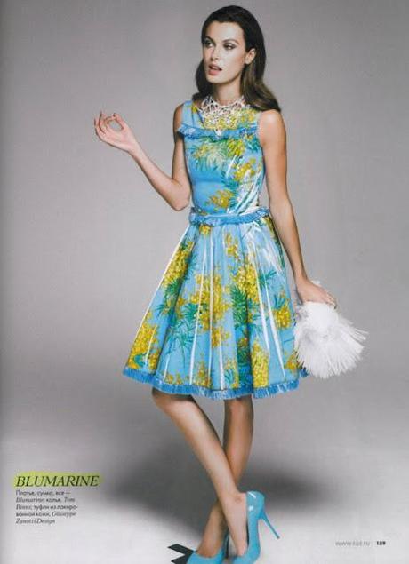 Blumarine Mimosa graphics sulle riviste