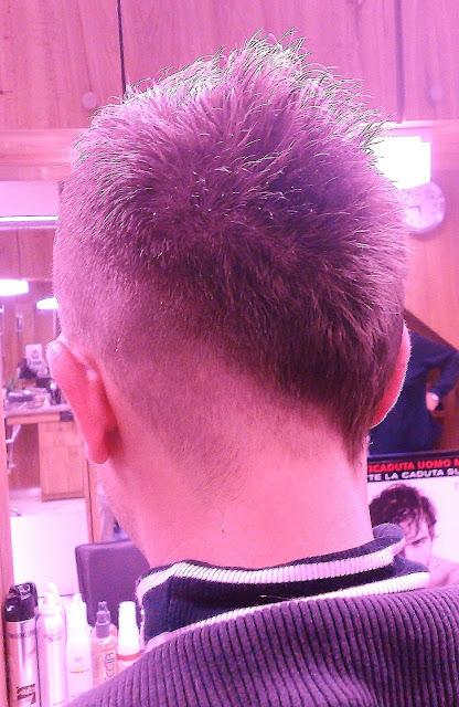 TAGLI DI CAPELLI ALTERNATIVI ESAGERATI