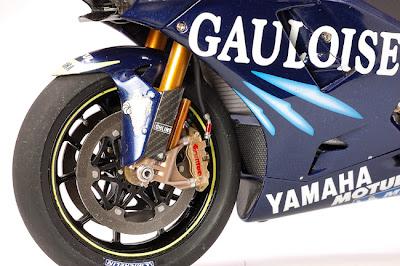 Yamaha YZR-M1 N.Abe 2004 by Utage Factory House (Tamiya)