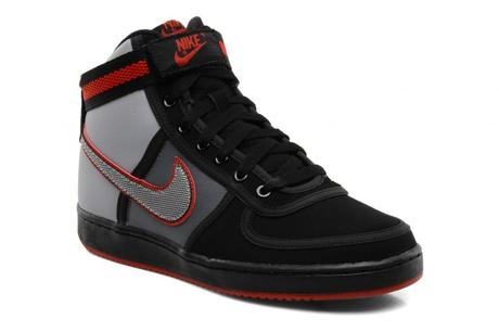 NIKE vandal high