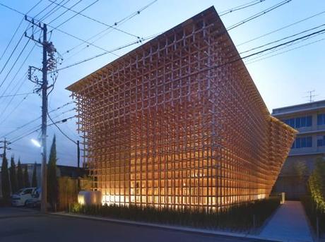 PATTERNS GEOMETRICI NELLE STRUTTURE ARCHITETTONICHE DI KENGO KUMA AND ASSOCIATES