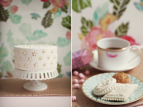 Mint, pink & gold dessert table