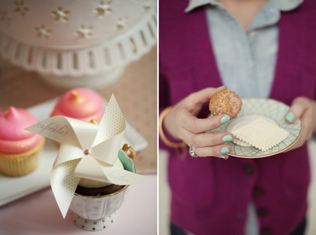 Mint, pink & gold dessert table