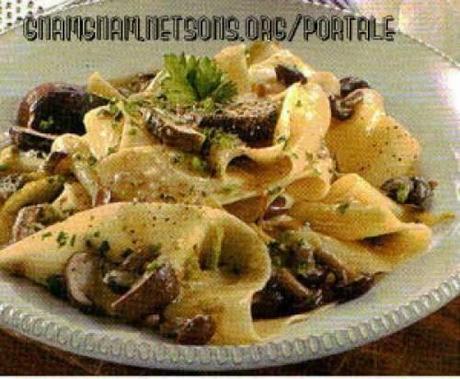 Pappardelle funghi e porri