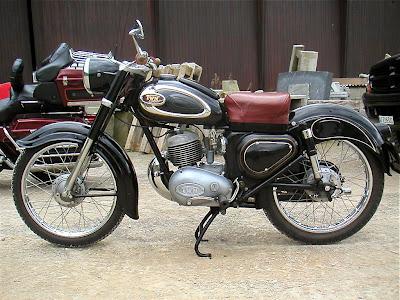 Triumph Cornet: two strokes, made in germany!