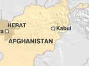 Autobomba davanti ufficio governativo sulla strada Herat, Afghanistan: nove morti. killer suicidi forse donna