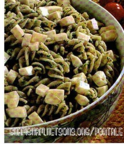 Fusilli con zucchine e scamorza