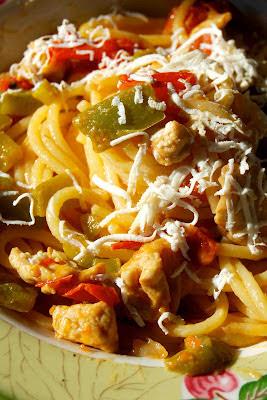 Pasta con pollo e peperoni light