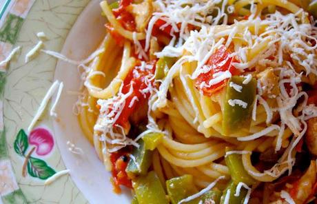 Pasta con pollo e peperoni light