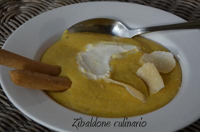 Vellutata di ceci al curry con yogurt greco