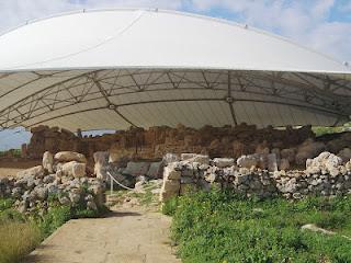 Il tempio di Mnajdra a Malta