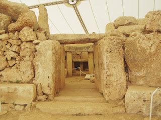 Il tempio di Mnajdra a Malta