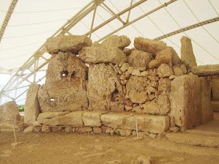 Il tempio di Mnajdra a Malta