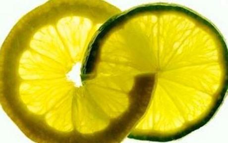 Il limone, un alleato naturale. I 10 modi per farne un buon uso – Limone, lavare la lana, sgrassante naturale, detergente per i piatti