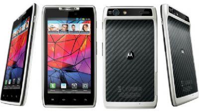 Motorola RAZR Glacier White 63639 1 Il Motorola RAZR in vendita anche nella versione bianca a 549€