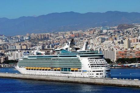 Royal Caribbean a Palermo per Travelexpo. Tra le novità: le crociere enogastronomiche con lo chef Alessandro Borghese e il Prof. Giorgio Calabrese (ONAV).