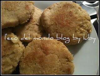 HAMBURGER DI CECI con robot