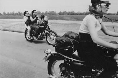 DANNY LYON....UNA VOCE FUORI DAL CORO