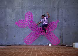 Street Art: le sculture geometriche di Aakash Nihalani