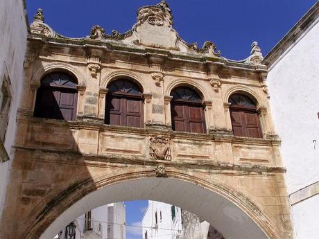 Ostuni:Fra itinerari gastronomici e culturali