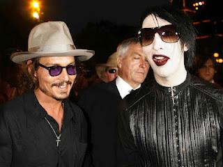 Marilyn Manson - Sul palco con Johnny Depp (video)