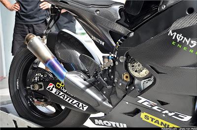 Photo #204  - MotoGP exhausts 2012