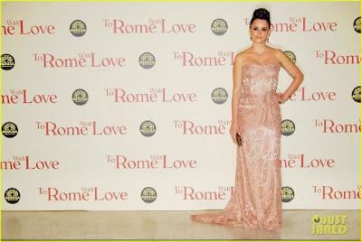 Penelope Cruz in Dolce & Gabbana at 'To Rome with Love' Premiere