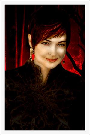 Carolyn-Hennesy-vamp.jpg