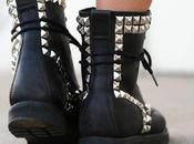 Black white [Studded post(2)]